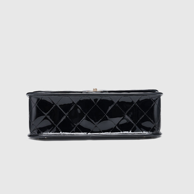 2025-fashion-all-match-chanel-style-quilted-chain-backpack-top-handle-bag-5