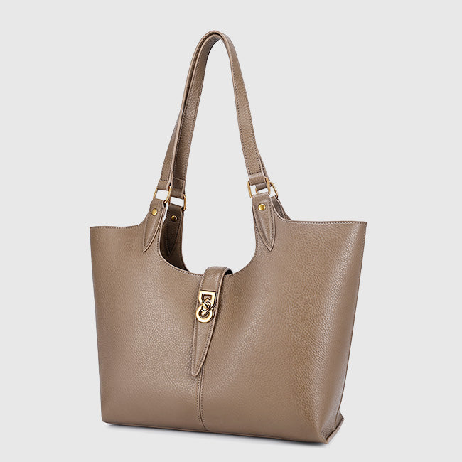 simple-lychee-pattern-tote-bag-large-capacity-commuter-bag-2
